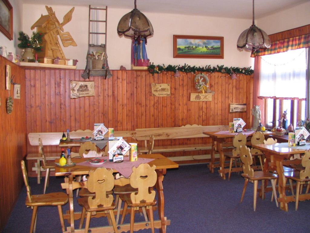 Hotel Radegast Dolni Becva Экстерьер фото